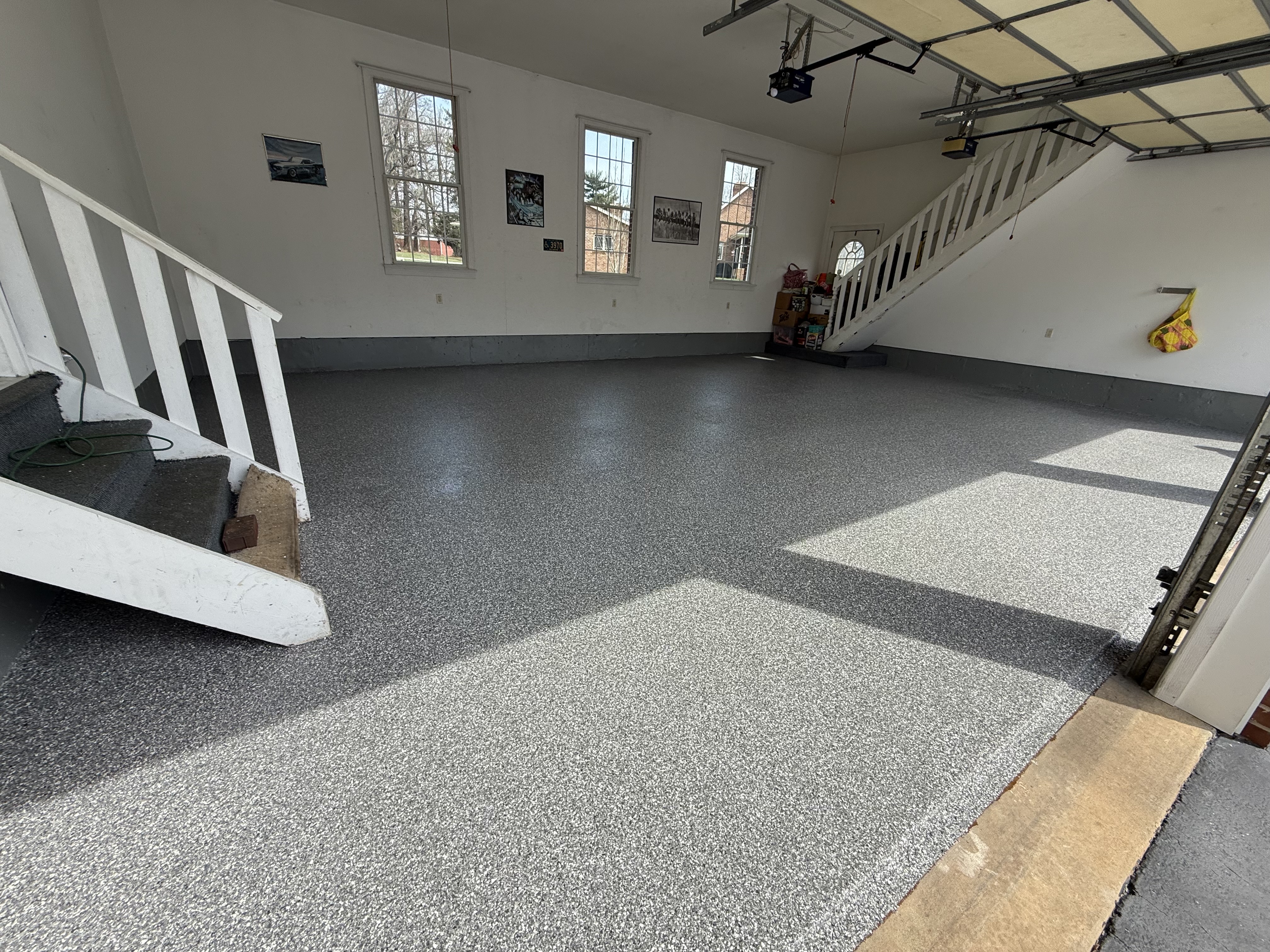 Residential epoxy floor